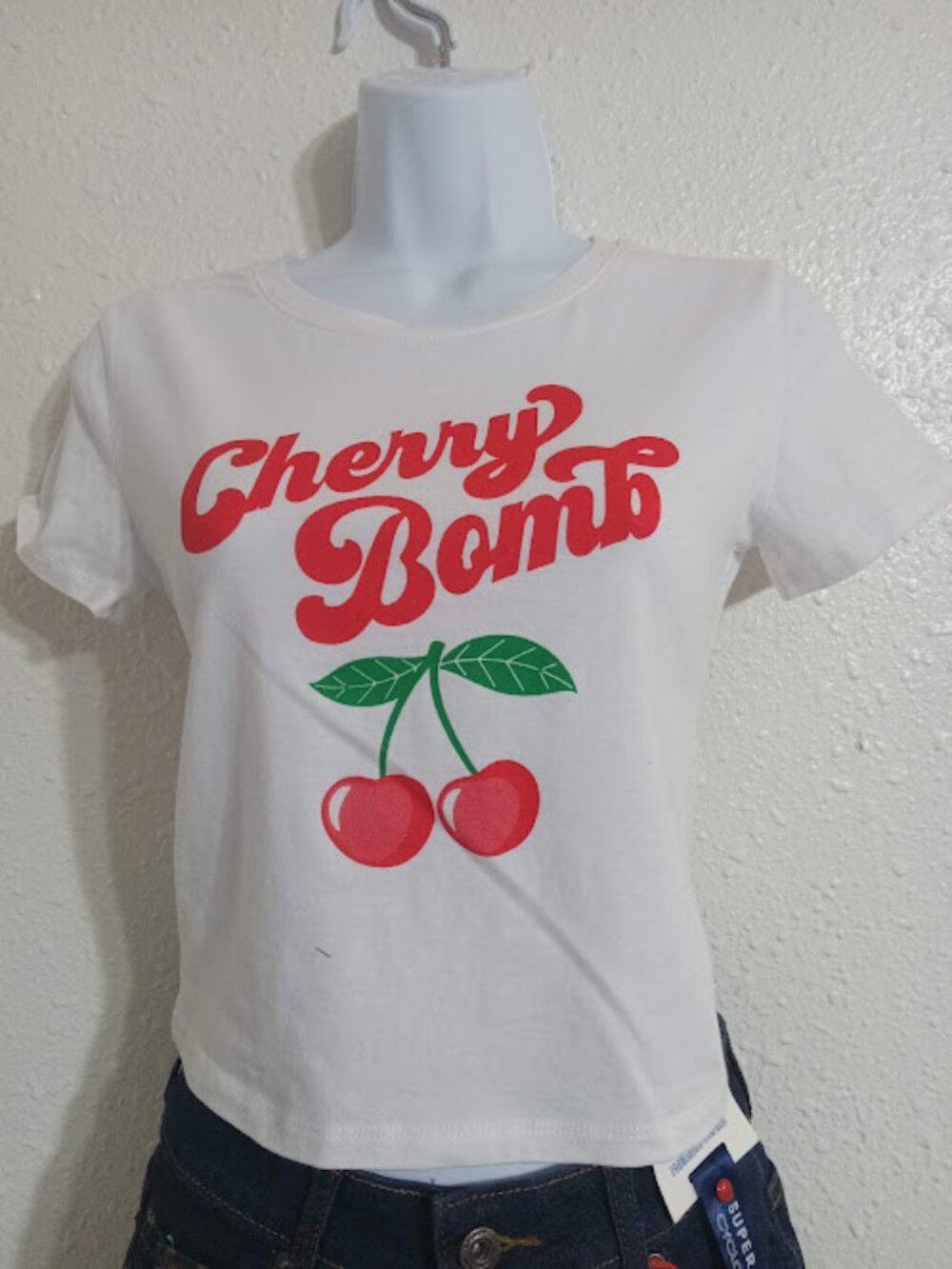 Popular 21 - Graphic tee